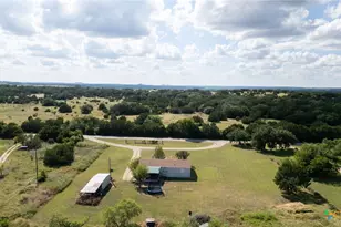 2966 County Rd 3430, Lampasas, TX 76550 - Photo 5