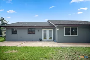102 Sagemont Ave, Victoria, TX 77904 - Photo 5