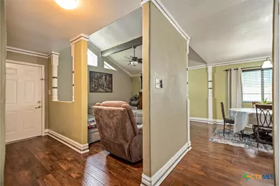 102 Sagemont Avenue, Victoria, TX 77904 - Photo 7