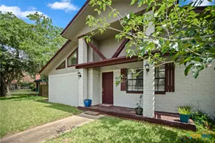 102 Sagemont Ave, Victoria, TX 77904 - Photo 1