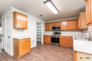 5404 Southern Crossing Dr, Temple, TX 76502 - Photo 5