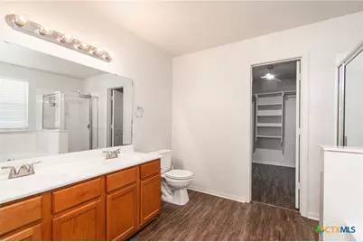 5404 Southern Crossing Drive, Temple, TX 76502 - Photo 11