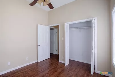 306 E Brazos A & B Street, Victoria, TX 77901 - Photo 11