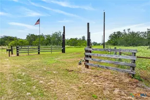 1340 Co Rd 344, Gonzales, TX 78629 - Photo 3