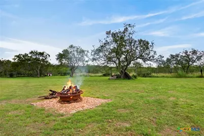 1340 County Road 344, Gonzales, TX 78629 - Photo 33