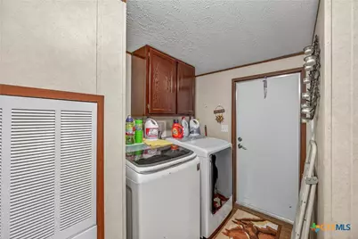 1340 County Road 344, Gonzales, TX 78629 - Photo 27