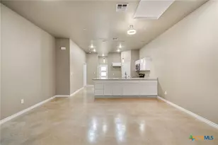 408 W Avenue C, Copperas Cove, TX 76522 - Photo 7