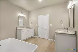408 W Avenue C, Copperas Cove, TX 76522 - Photo 17