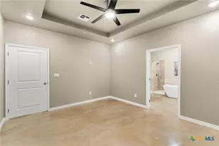 408 W Avenue C, Copperas Cove, TX 76522 - Photo 15