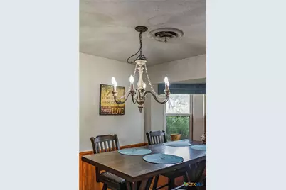 300 Green Avenue, Palacios, TX 77465 - Photo 19