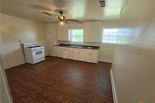 5902 TX-36, Heidenheimer, TX 76501 - Photo 7