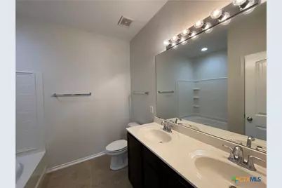 1104 Lonesome Oak Drive, Temple, TX 76502 - Photo 13