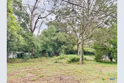811 Saint John Street, Gonzales, TX 78629 - Photo 5