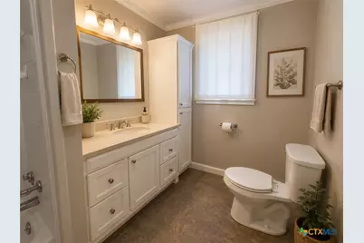 312 Willow Avenue, Luling, TX 78648 - Photo 7