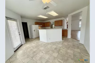 2051 Club Crossing, New Braunfels, TX 78130 - Photo 13