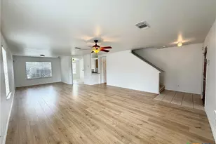 2051 Club Crossing, New Braunfels, TX 78130 - Photo 3