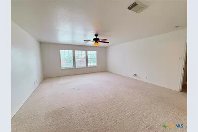 2051 Club Crossing, New Braunfels, TX 78130 - Photo 15