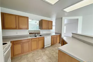 2051 Club Crossing, New Braunfels, TX 78130 - Photo 11
