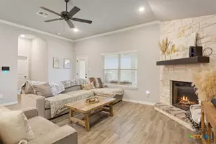 3228 James Ridge Dr, Belton, TX 76513 - Photo 9