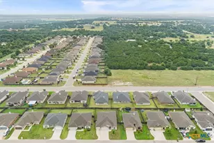 3228 James Ridge Dr, Belton, TX 76513 - Photo 39