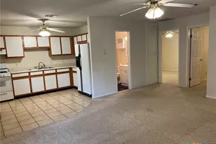 570 Beverly Ln, New Braunfels, TX 78130 - Photo 7