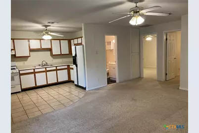 570 Beverly Lane, New Braunfels, TX 78130 - Photo 5