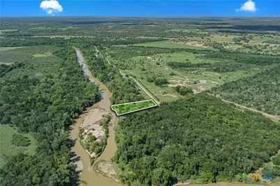 850 Crestview Drive, Cuero, TX 77954 - Photo 7