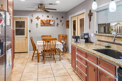 128 Cumberland Gap, Victoria, TX 77904 - Photo 9