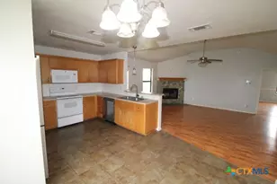 1307 Marlee Cir, Copperas Cove, TX 76522 - Photo 3