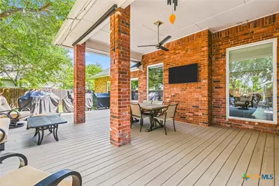 2344 Country Grace, New Braunfels, TX 78130 - Photo 5