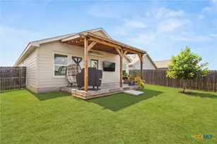 9129 Navarro Vis, Seguin, TX 78155 - Photo 3