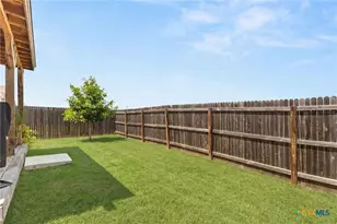 9129 Navarro Vis, Seguin, TX 78155 - Photo 23