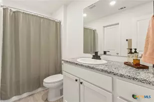 9129 Navarro Vis, Seguin, TX 78155 - Photo 17