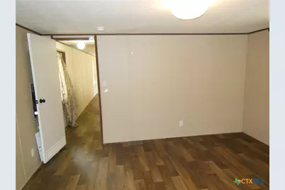 127 Quail Run Street, Canyon Lake, TX 78133 - Photo 9