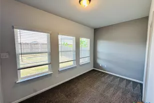8907 Ladbroke Grove, Converse, TX 78109 - Photo 15