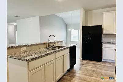 8907 Ladbroke Grove, Converse, TX 78109 - Photo 9