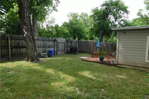 1304 S 19th St, Temple, TX 76504 - Photo 23