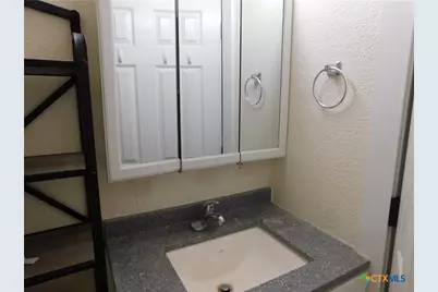 1304 S 19th Street, Temple, TX 76504 - Photo 19