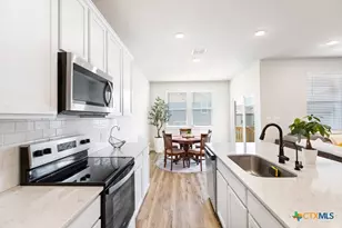 235 Brook Shadow, Cibolo, TX 78108 - Photo 3
