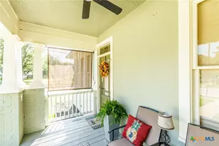 626 St Vincent St, Gonzales, TX 78629 - Photo 7