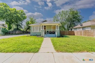 626 Saint Vincent Street, Gonzales, TX 78629 - Photo 1