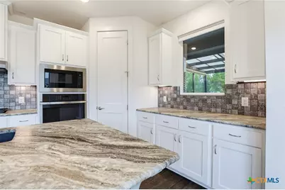 1640 Gruene Pass, New Braunfels, TX 78130 - Photo 11