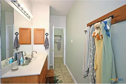 316 Meadow Park, New Braunfels, TX 78130 - Photo 15