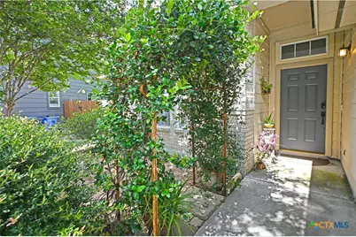 316 Meadow Park, New Braunfels, TX 78130 - Photo 3