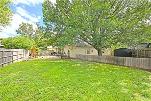 316 Meadow Park, New Braunfels, TX 78130 - Photo 27