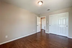 2237 Stoneleigh Dr, New Braunfels, TX 78130 - Photo 17
