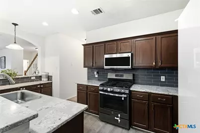 1410 Katie Lynch Drive, Pflugerville, TX 78660 - Photo 11