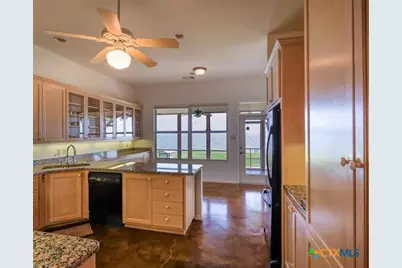 736 W Lakecrest Drive, Other, TX 78607 - Photo 9