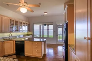 736 W Lakecrest Dr, Other, TX 78607 - Photo 9