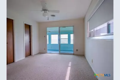 736 W Lakecrest Drive, Other, TX 78607 - Photo 21